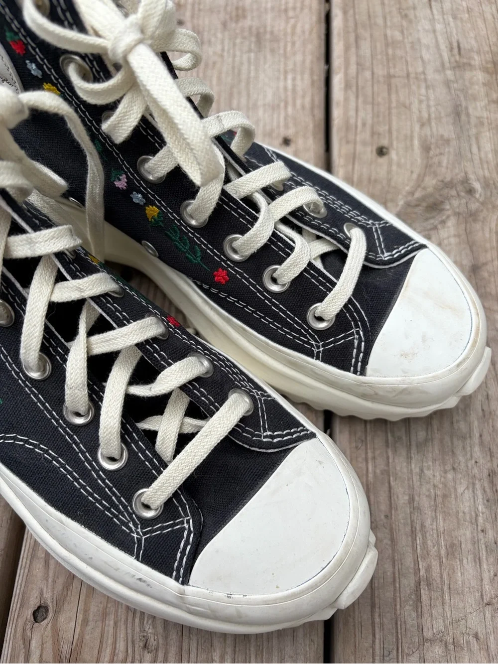 Converse Run Star Hike High Top Sneaker Black Embroidered